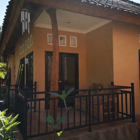 גילי מנו Jepun Bungalows מראה חיצוני תמונה