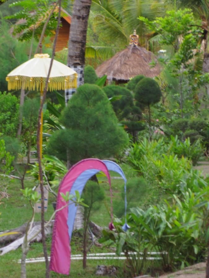גילי מנו Jepun Bungalows מראה חיצוני תמונה